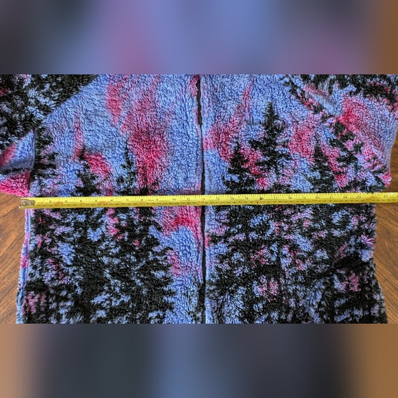 Caribou Crossings Alaska Fleece Jacket, Northern Lights Forest Scene, Size M - Picture 11 of 14